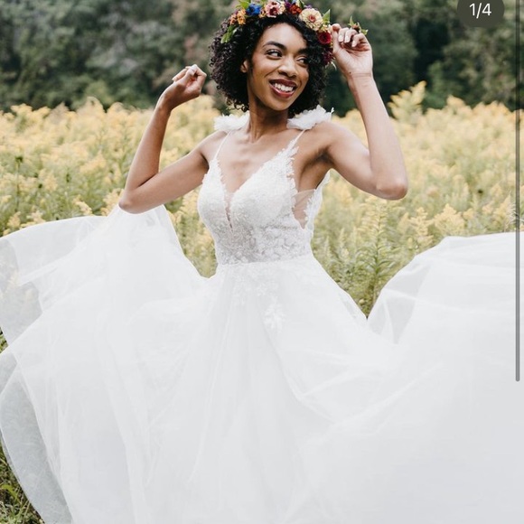 Lace A-line Bridal Gown CNCD215W - Picture 7 of 10